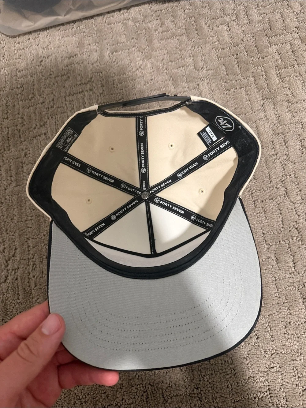 47 Brand San Francisco Giants Cream and Black Snapback Hat